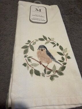 Madison Studio Cream Kitchen Towel with Bird and Green Wreath